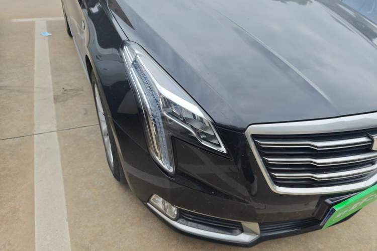 Used Cadillac XTS 2018 28T Elite Edition Right Front Headlight