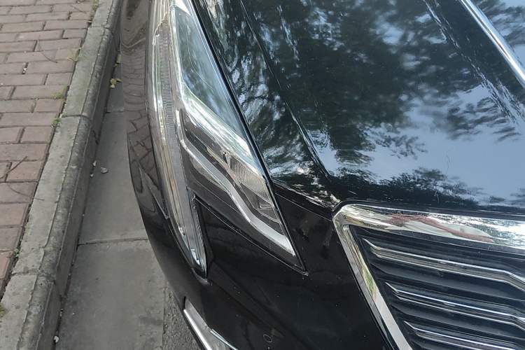 Used Cadillac XTS 2018 28T Elite Edition Right Front Headlight