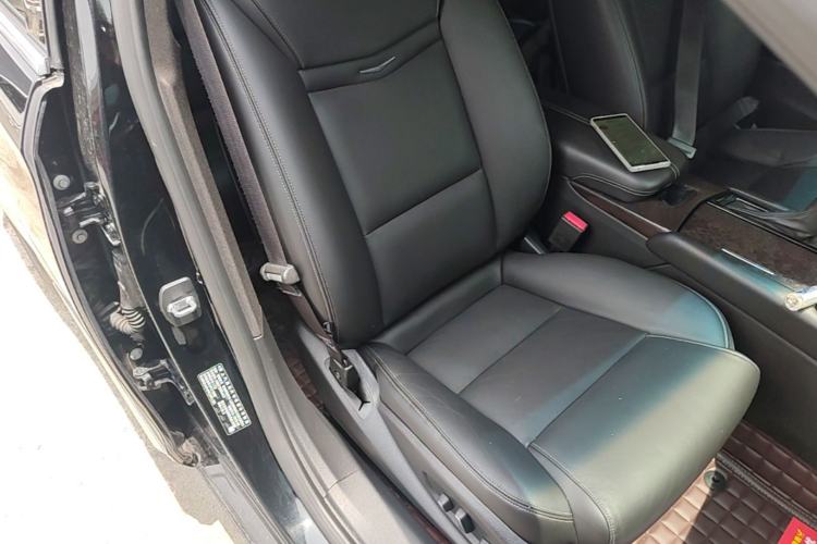 Used Cadillac XTS 2018 28T Elite Edition Right Front Seat
