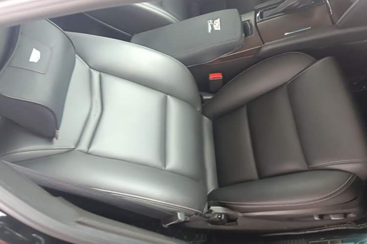 Used Cadillac XTS 2018 28T Tech Edition Right Front Seat