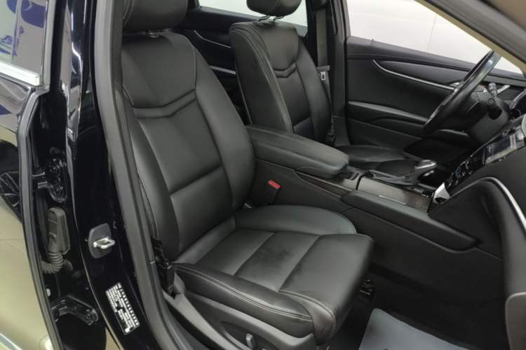 Used Cadillac XTS 2018 28T Tech Edition Right Front Seat