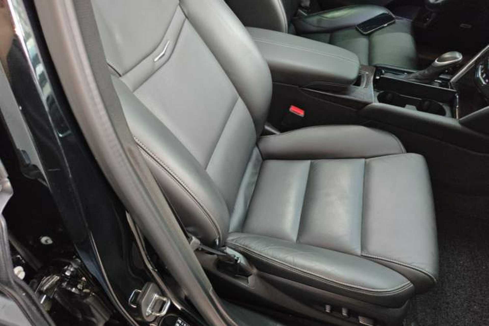 Used Cadillac XTS 2018 28T Elite Edition Right Front Seat