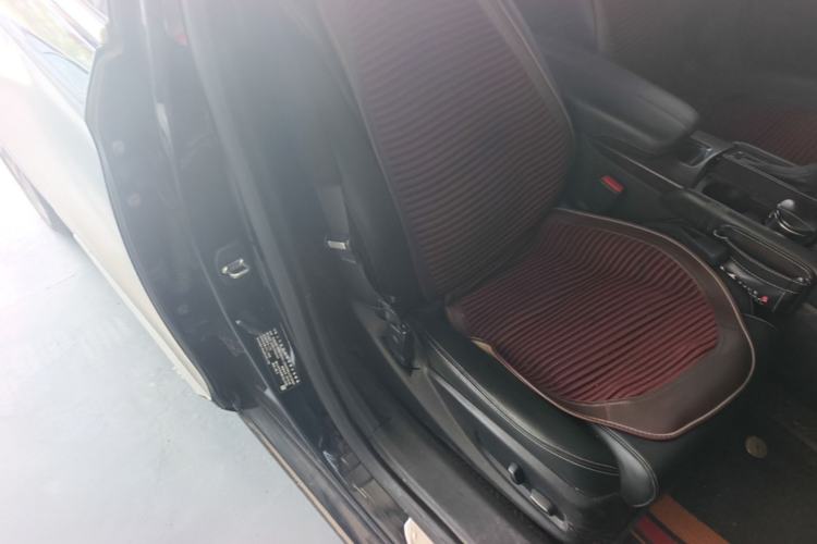 Used Cadillac XTS 2018 28T Tech Edition Right Front Seat