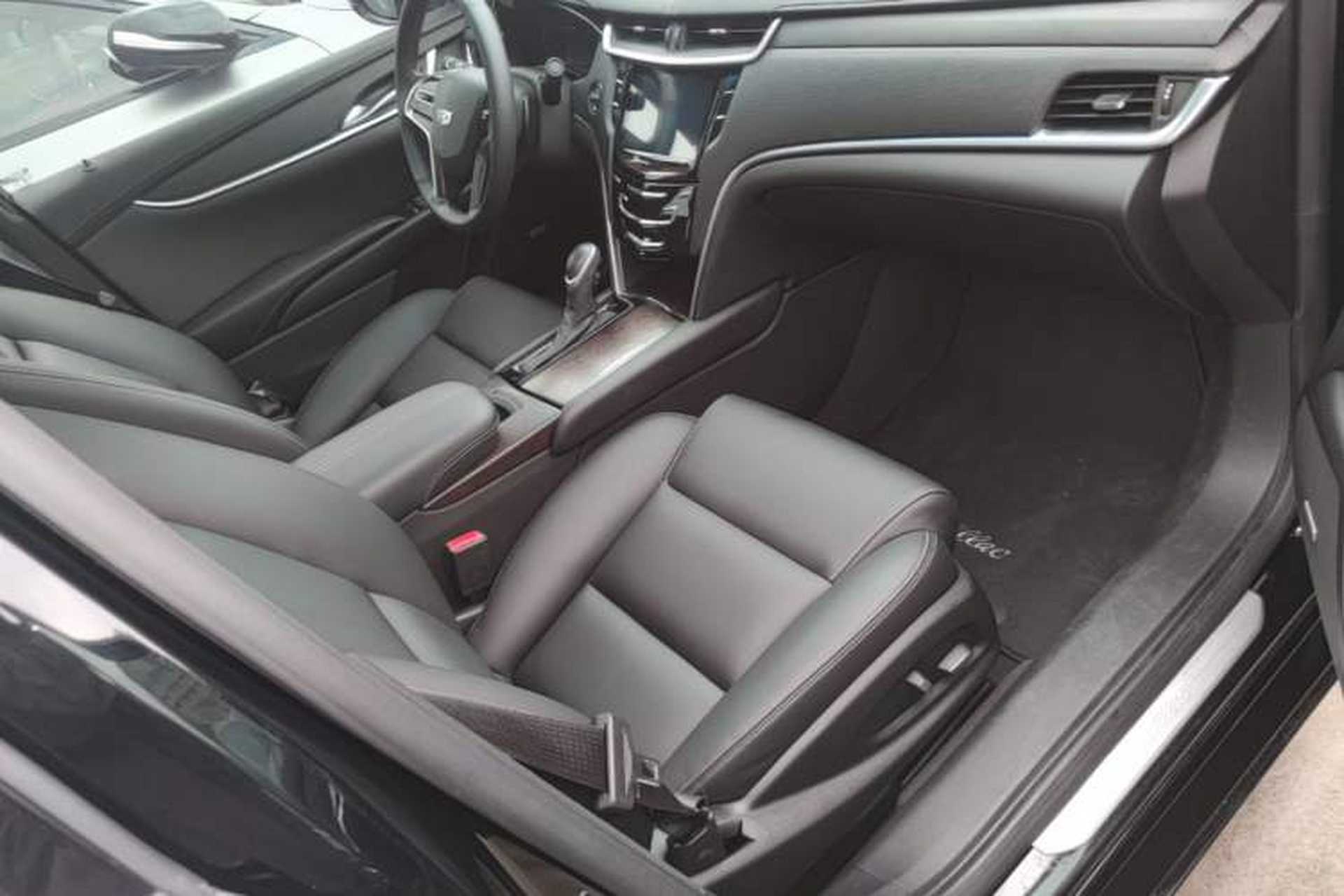 Used Cadillac XTS 2018 28T Tech Edition Right Front Seat