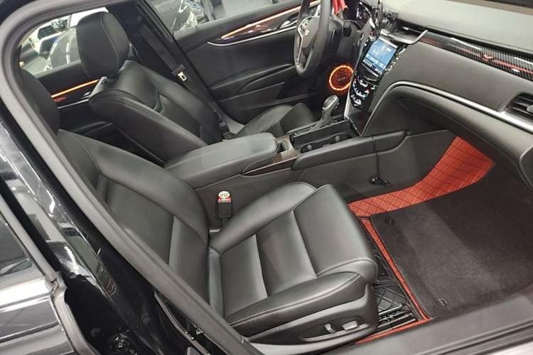 Used Cadillac XTS 2018 28T Tech Edition Right Front Seat