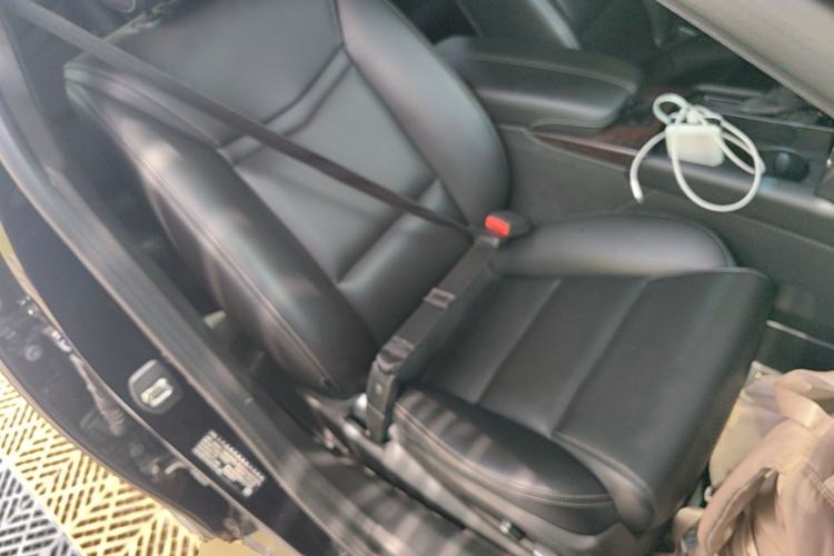 Used Cadillac XTS 2018 28T Tech Edition Right Front Seat