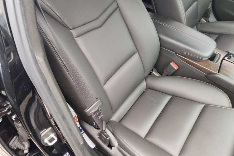 Used Cadillac XTS 2018 28T Tech Edition Right Front Seat