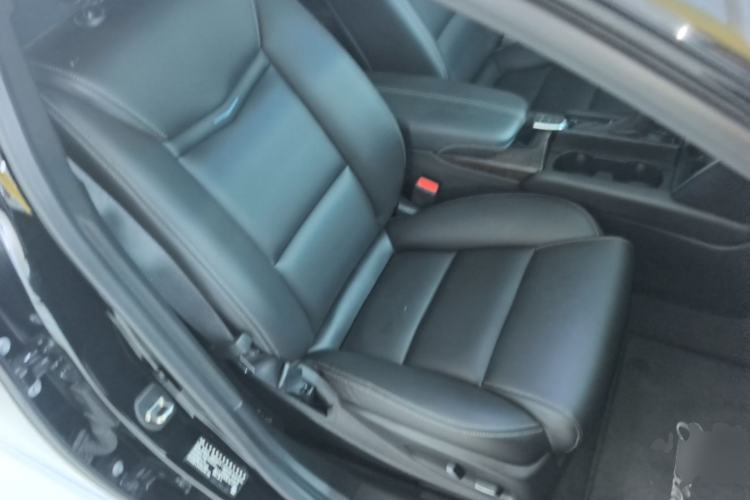 Used Cadillac XTS 2018 28T Tech Edition Right Front Seat
