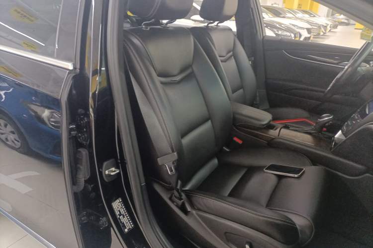 Used Cadillac XTS 2018 28T Tech Edition Right Front Seat