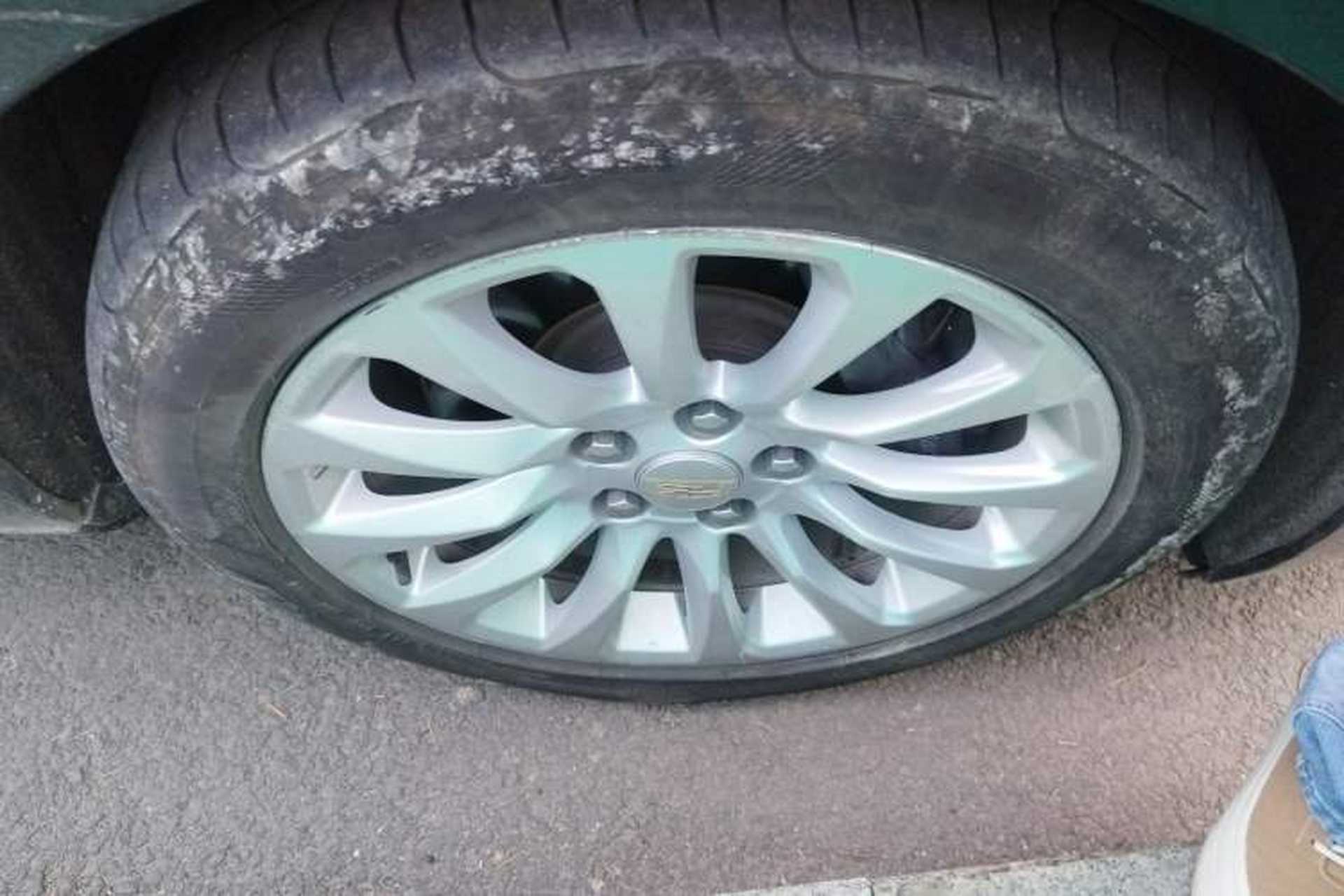 Used Cadillac XTS 2018 28T Tech Edition Right Front Wheel Hub