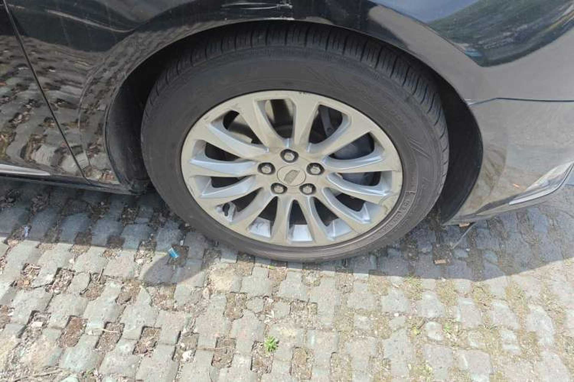 Used Cadillac XTS 2018 28T Elite Edition Right Front Wheel Hub