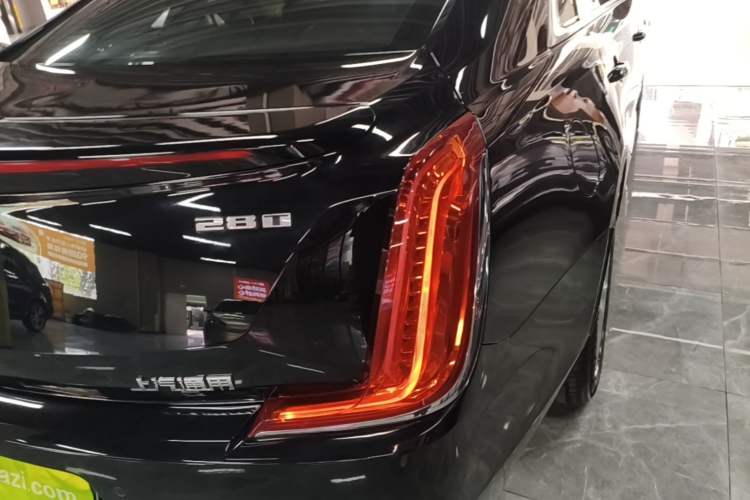 Used Cadillac XTS 2018 28T Tech Edition Right Rear Taillight