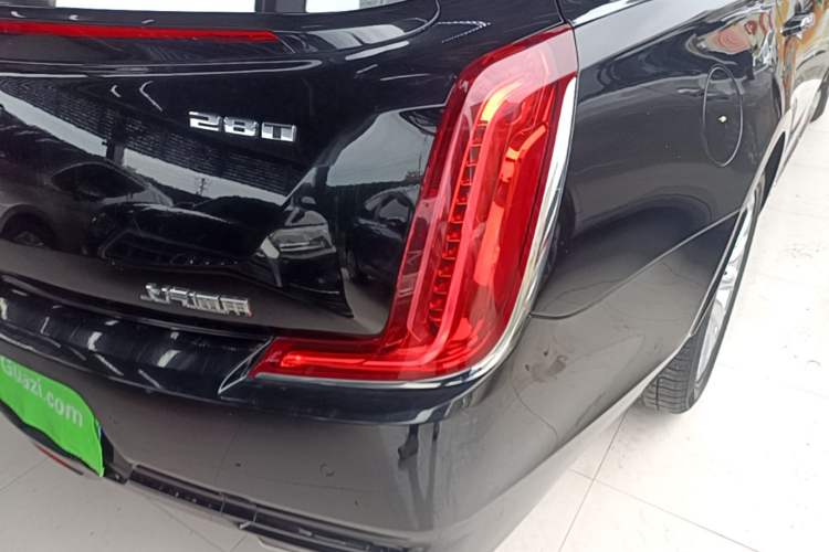 Used Cadillac XTS 2018 28T Tech Edition Right Rear Taillight