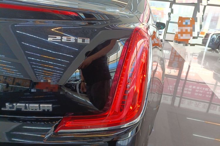 Used Cadillac XTS 2018 28T Tech Edition Right Rear Taillight