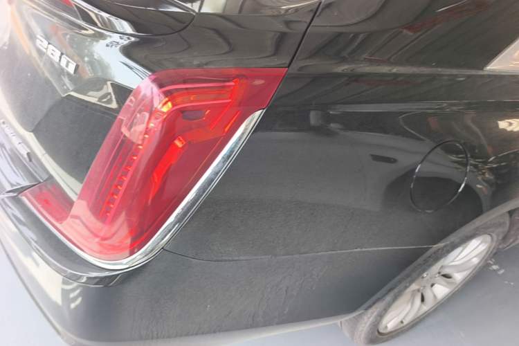 Used Cadillac XTS 2018 28T Tech Edition Right Rear Taillight