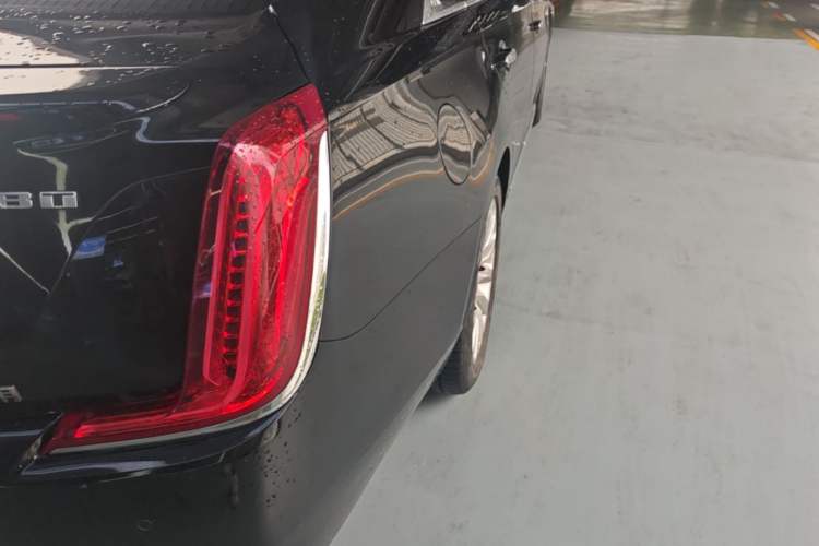 Used Cadillac XTS 2018 28T Elite Edition Right Rear Taillight