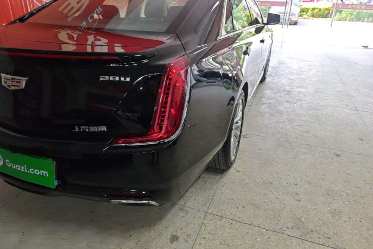 Used Cadillac XTS 2018 28T Elite Edition Right Rear Taillight