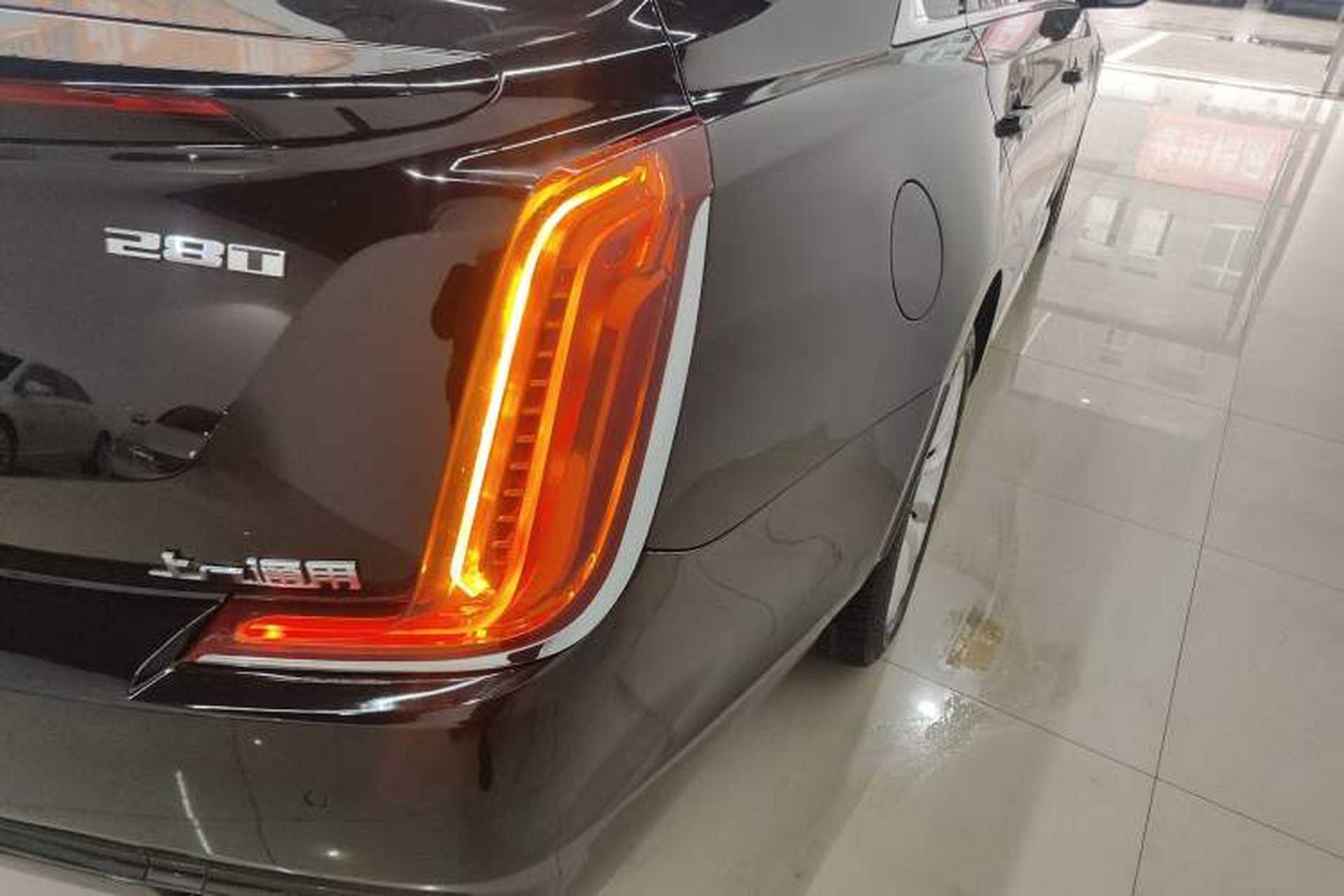 Used Cadillac XTS 2018 28T Tech Edition Right Rear Taillight
