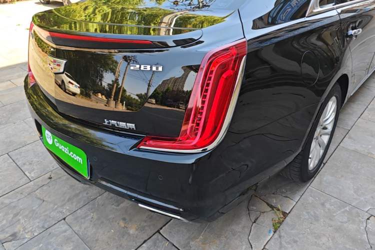 Used Cadillac XTS 2018 28T Tech Edition Right Rear Taillight