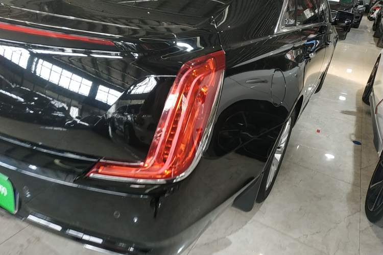 Used Cadillac XTS 2018 28T Tech Edition Right Rear Taillight