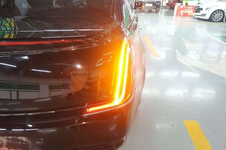 Used Cadillac XTS 2018 28T Tech Edition Right Rear Taillight