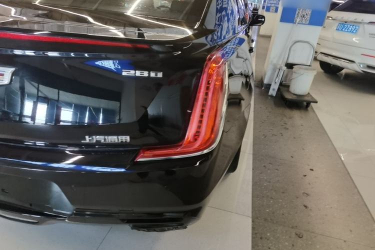 Used Cadillac XTS 2018 28T Elite Edition Right Rear Taillight