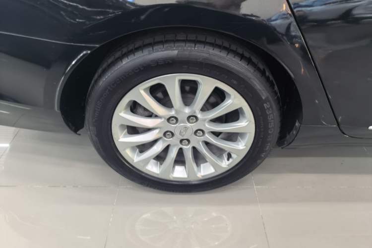 Used Cadillac XTS 2018 28T Tech Edition Right Rear Wheel Hub