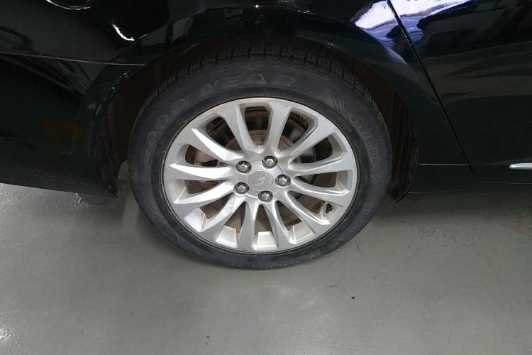 Used Cadillac XTS 2018 28T Tech Edition Right Rear Wheel Hub
