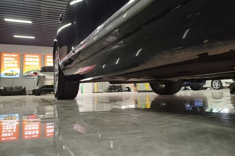Used Cadillac XTS 2018 28T Tech Edition Right Side Sill