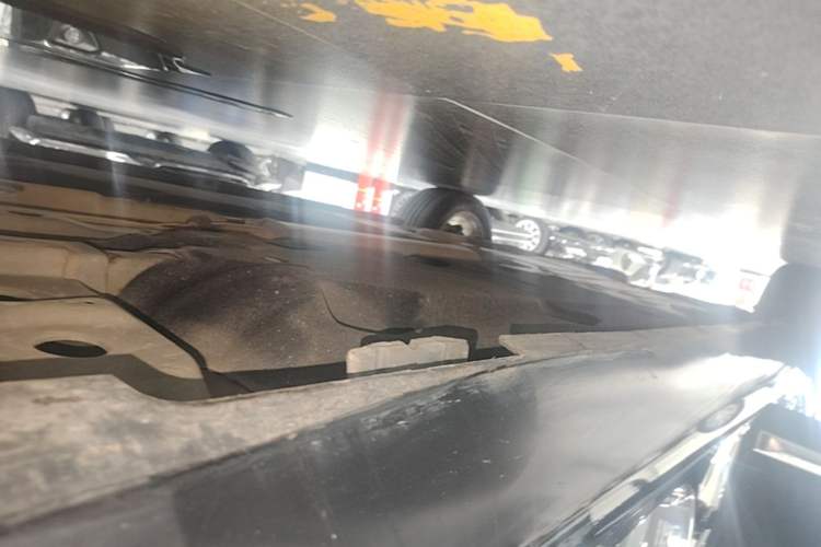 Used Cadillac XTS 2018 28T Tech Edition Right Side Sill