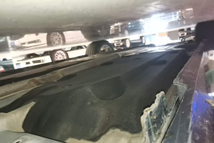 Used Cadillac XTS 2018 28T Elite Edition Right Side Sill