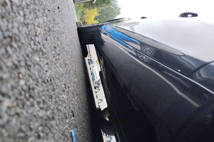 Used Cadillac XTS 2018 28T Tech Edition Right Side Sill