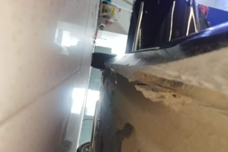 Used Cadillac XTS 2018 28T Elite Edition Right Side Sill