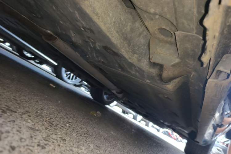 Used Cadillac XTS 2018 28T Tech Edition Right Side Sill