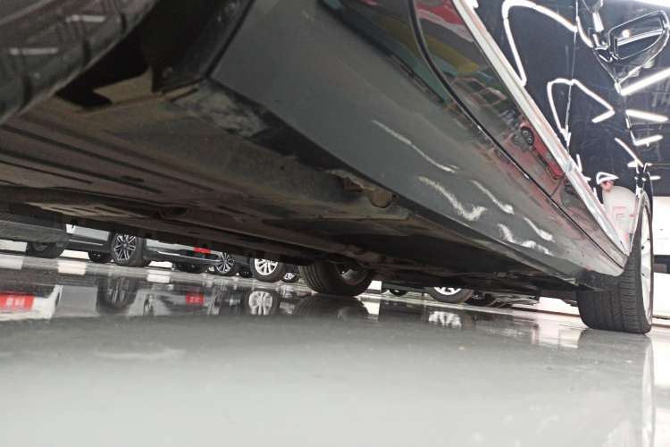 Used Cadillac XTS 2018 28T Tech Edition Right Side Sill