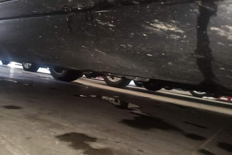 Used Cadillac XTS 2018 28T Tech Edition Right Side Sill