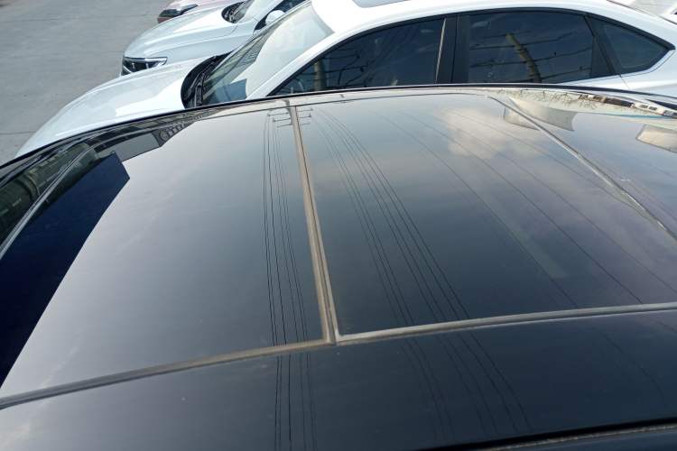 Used Cadillac XTS 2018 28T Elite Edition Roof