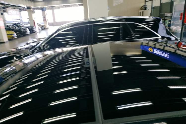 Used Cadillac XTS 2018 28T Elite Edition Roof