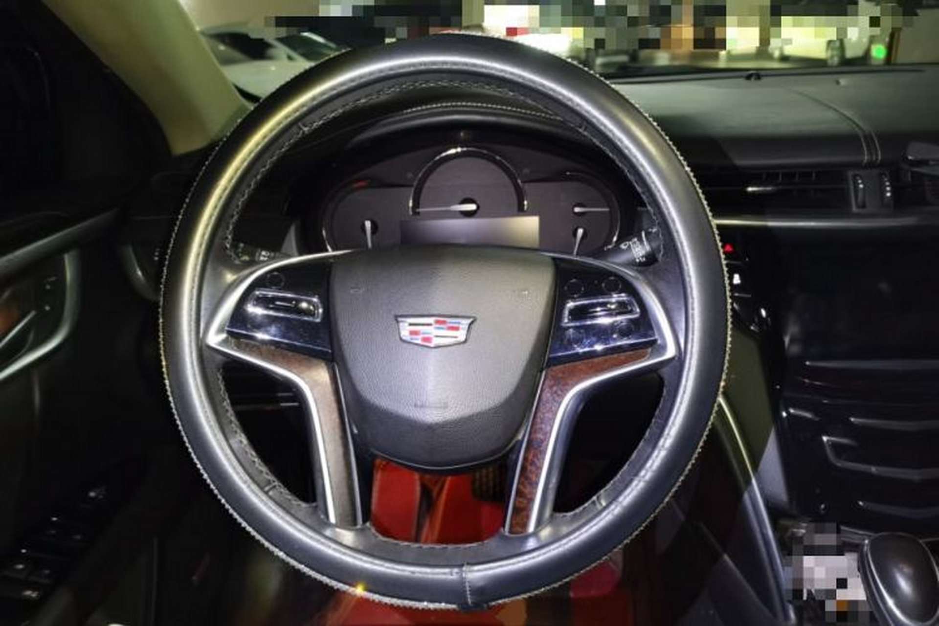 Used Cadillac XTS 2018 28T Elite Edition Steering Wheel