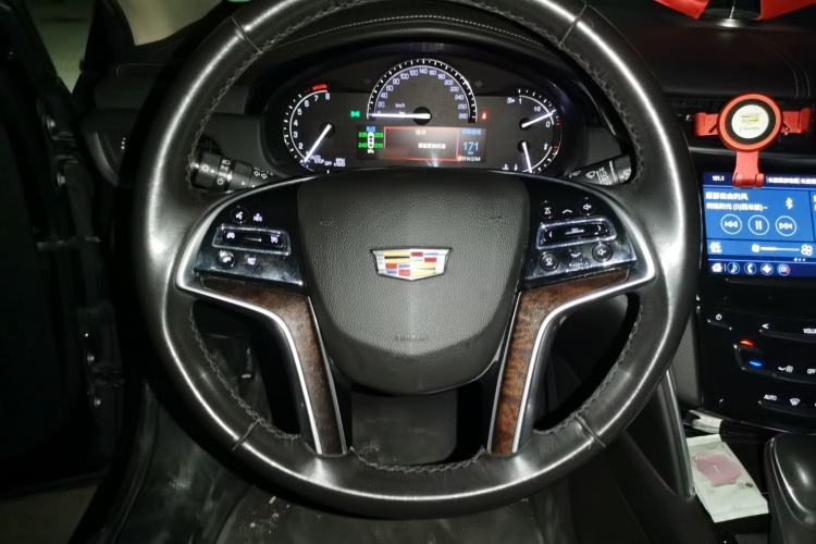 Used Cadillac XTS 2018 28T Tech Edition Steering Wheel