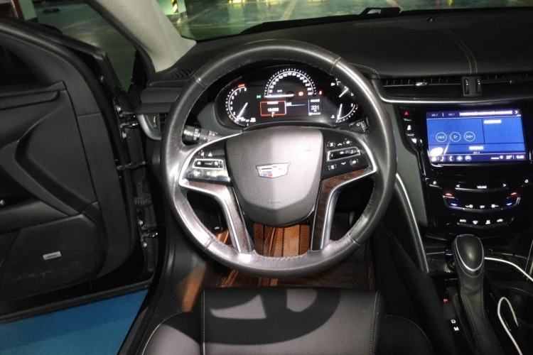 Used Cadillac XTS 2018 28T Tech Edition Steering Wheel
