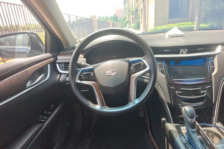 Used Cadillac XTS 2018 28T Elite Edition Steering Wheel