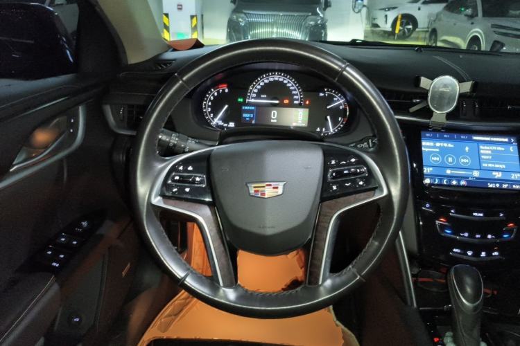 Used Cadillac XTS 2018 28T Elite Edition Steering Wheel