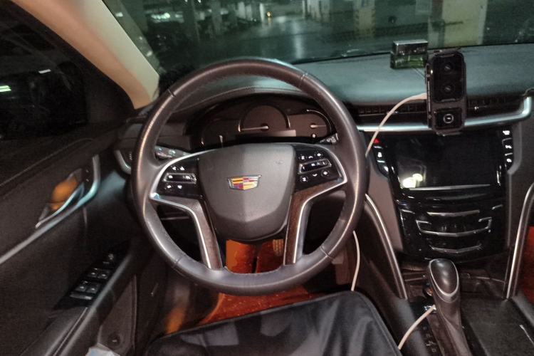 Used Cadillac XTS 2018 28T Tech Edition Steering Wheel