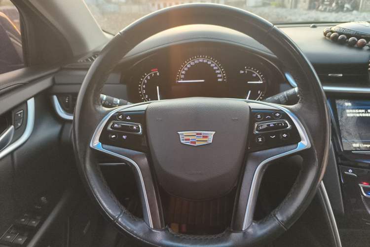 Used Cadillac XTS 2018 28T Tech Edition Steering Wheel