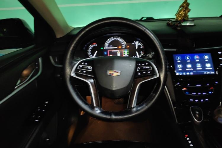 Used Cadillac XTS 2018 28T Tech Edition Steering Wheel