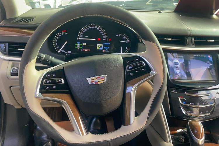 Used Cadillac XTS 2018 28T Elite Edition Steering Wheel
