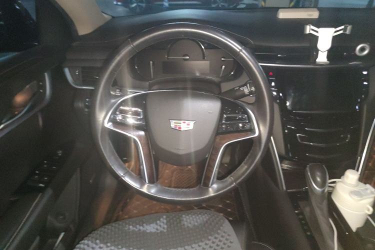 Used Cadillac XTS 2018 28T Tech Edition Steering Wheel