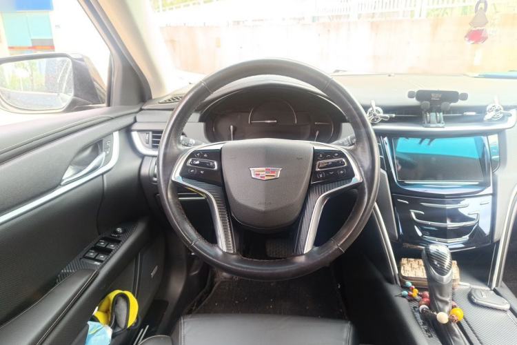 Used Cadillac XTS 2018 28T Elite Edition Steering Wheel