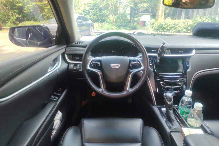 Used Cadillac XTS 2018 28T Tech Edition Steering Wheel